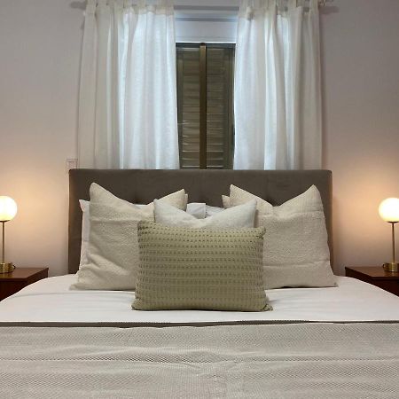 Phaedrus Living: City View Luxury Flat Androcleous Paphos Eksteriør billede